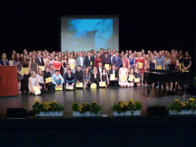Die Albert-Schweitzer-Schule gratuliert ganz herzlich zum Abitur 2018