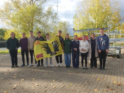 Ruderriege der Albert-Schweitzer-Schule trainierte am Bootshaus der Uni Göttingen