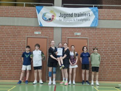 Spannende Spiele beim Landesentscheid „Jugend trainiert für Olympia – Badminton“