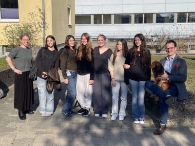 ASS International: ¡Bienvenidas! Drei Gäste aus Argentinien lernten Schulleben kennen